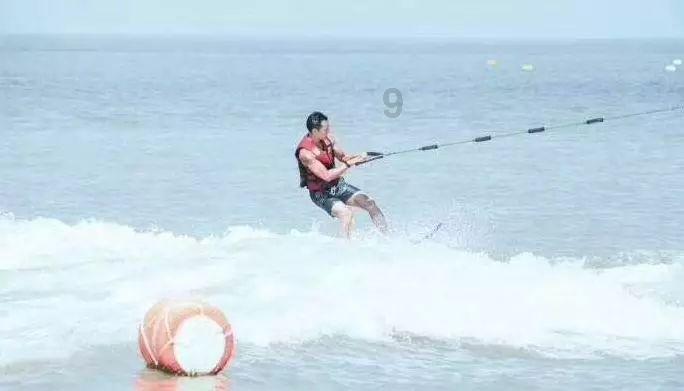 逃离沙漠建筑